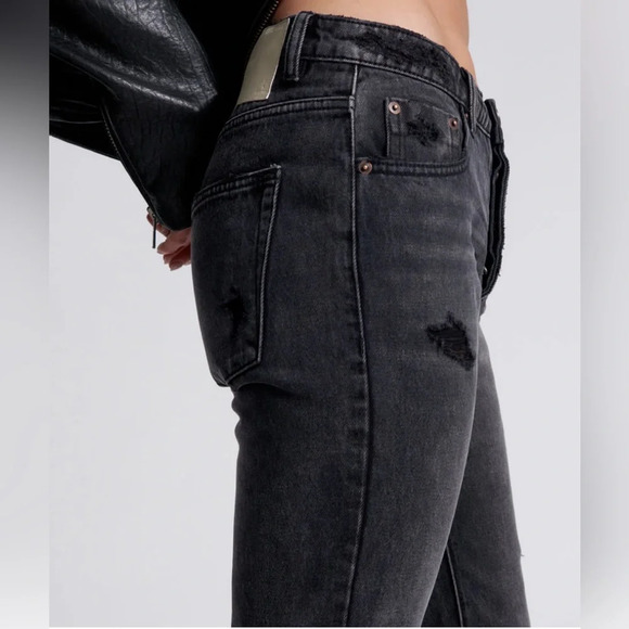 One Teaspoon NWT Messed Trucker Mid Waist Straight Leg Jeans Size 18 - Picture 3 of 10